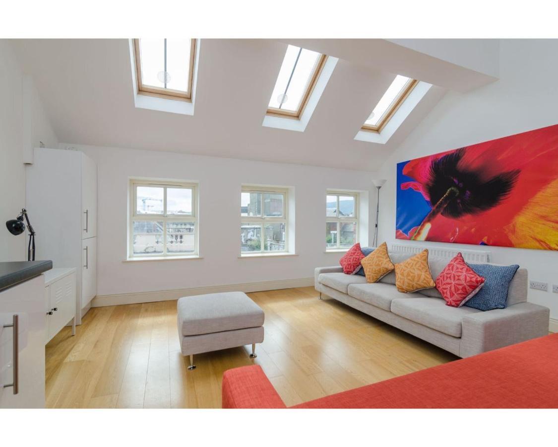 Fitzrovia Mansion In Belfast's Cathedral Quarter Apartment *
