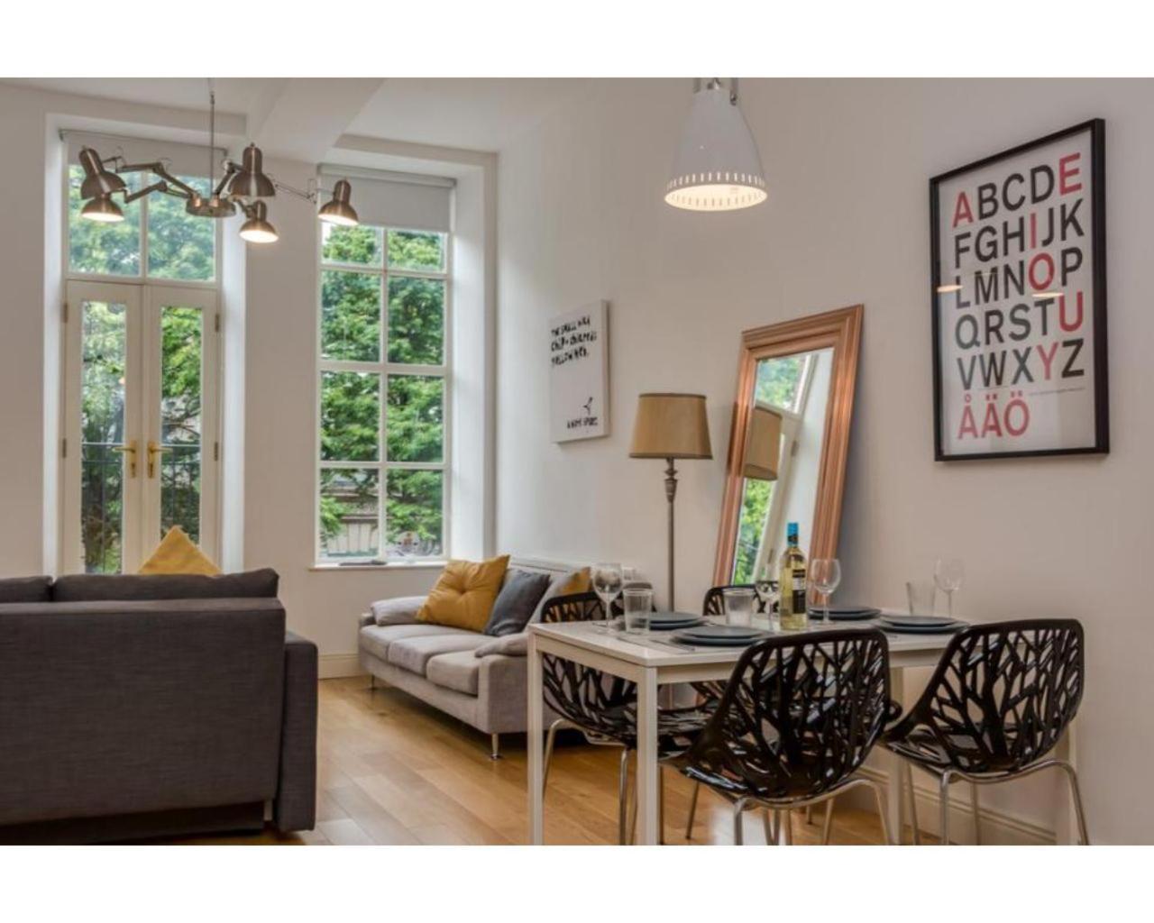 Apartment Fitzrovia Mansion In Belfast's Cathedral Quarter *
