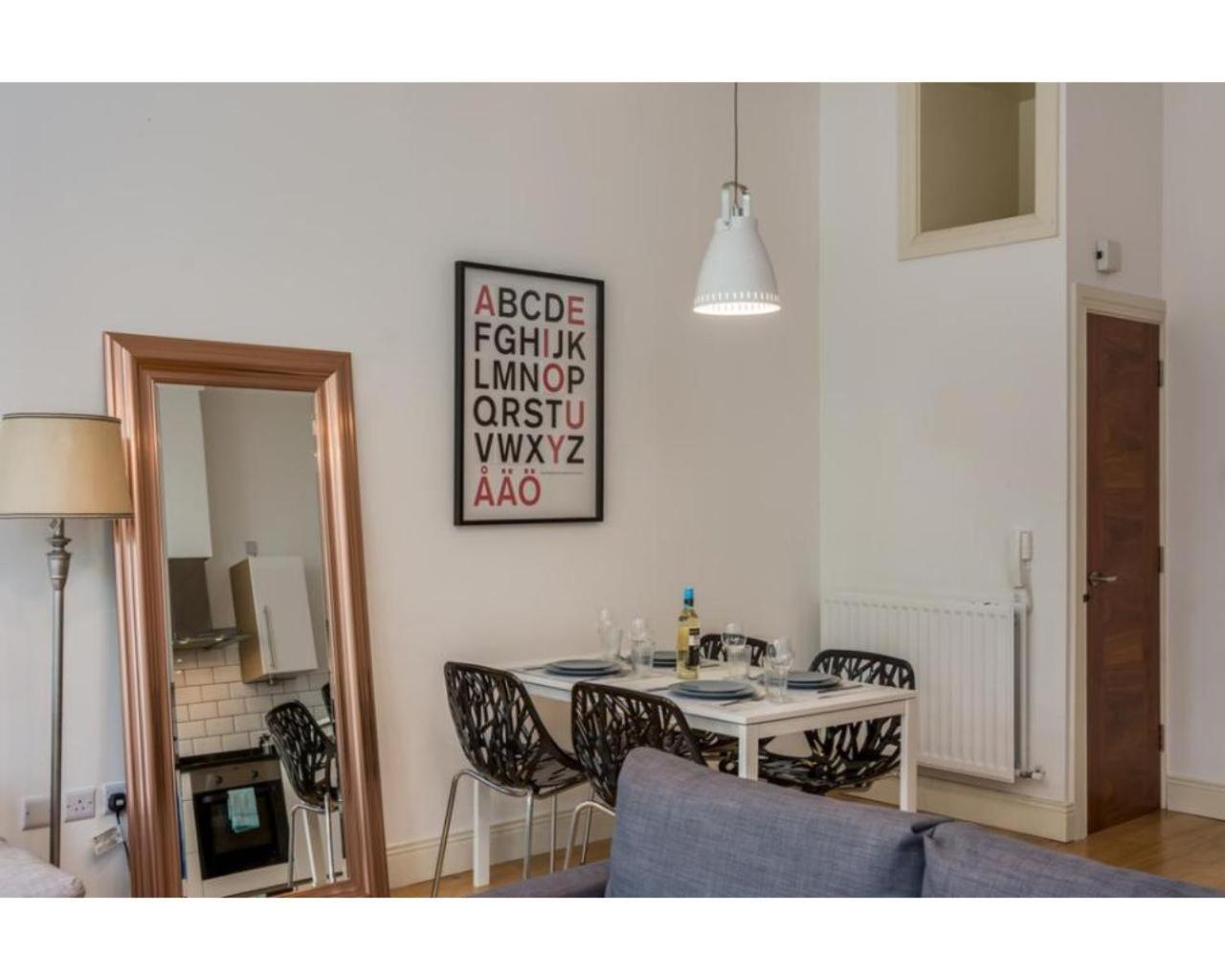 Apartment Fitzrovia Mansion In Belfast's Cathedral Quarter *